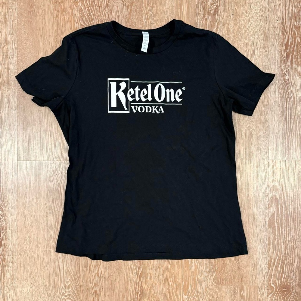 Ketel One tee
Size L
Like new